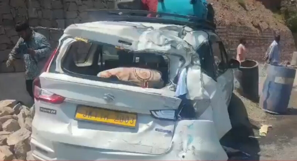 Two BSF Personnel Injured In Multi-Vehicle Crash On Jammu-Srinagar National Highway Two BSF Personnel Injured In Multi-Vehicle Crash On Jammu-Srinagar National Highway