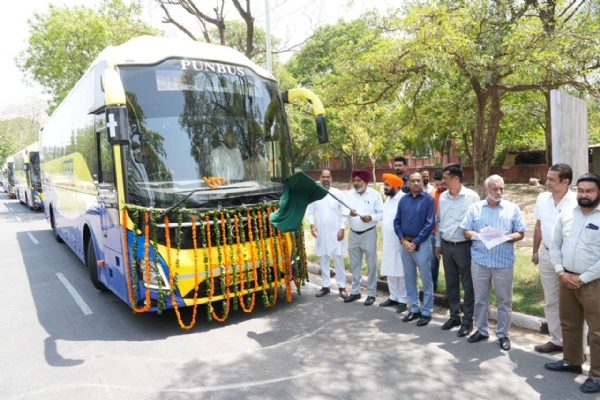 Transport Minister Harpal Singh Cheema Flags Off Volvo Buses .