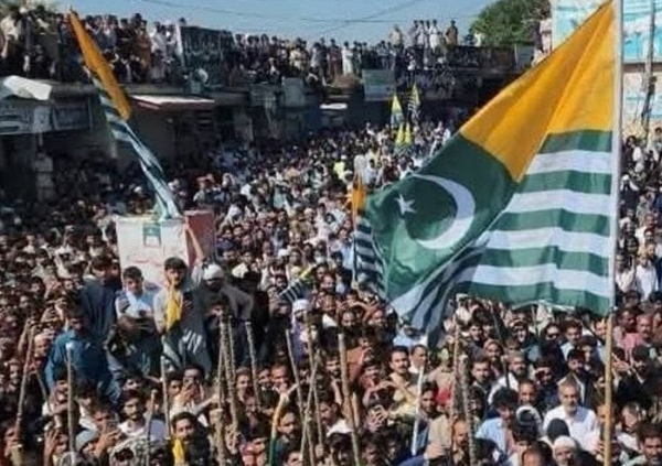 Workers of the banned organization JAAC protest in Rawalakot, Pakistan-occupied Kashmir (PoK).