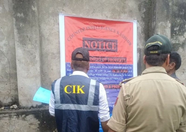 Ex KCCI President Immovable Property Attached In Srinagar Ex KCCI President Immovable Property Attached In Srinagar