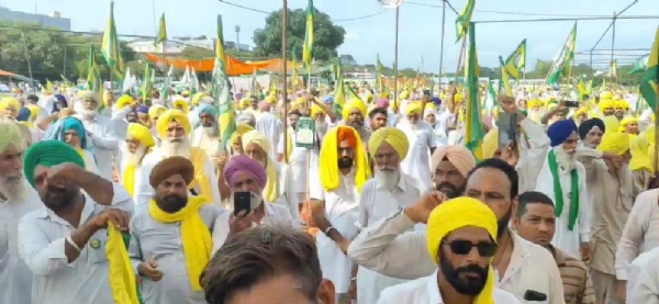 farmers gathered at the Exhibition Ground in Sector 34, Chandigarh