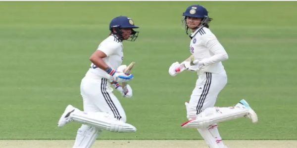 Historic Lord's Women's Test Begins With India on Top After Mandhana, Harmanpreet Fifties