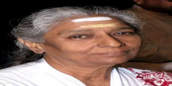 Tributes pour in for legendary singer S. Janaki