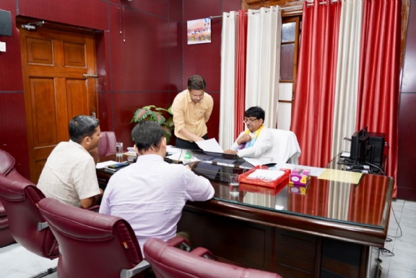 Meeting held under the chairmanship of Kapil Dev Agarwal