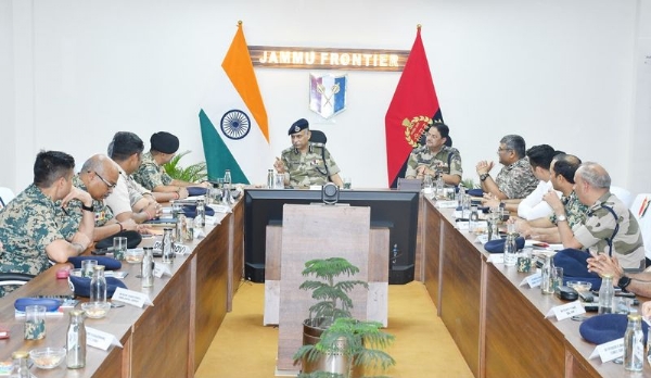CISF DG Reviews Security Arrangements For Amarnath Yatra In Jammu CISF DG Reviews Security Arrangements For Amarnath Yatra In Jammu