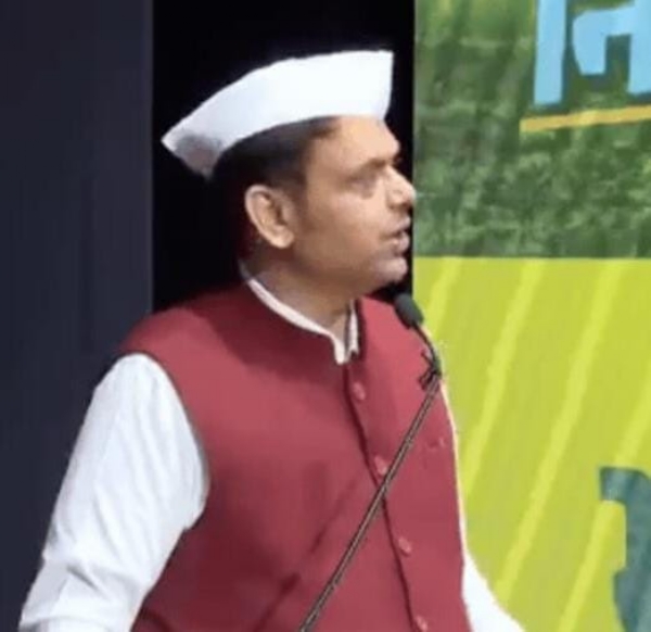 Devendra Fadnavis Devendra Fadnavis