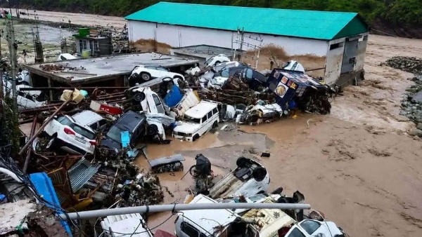 Landslides Wreak Havoc In Poonch-Rajouri; Eight Dead, Six Missing Landslides Wreak Havoc In Poonch-Rajouri; Eight Dead, Six Missing