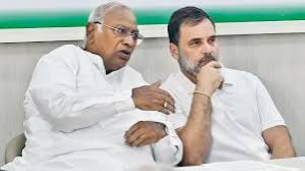 Kharge, Rahul file pic Kharge, Rahul file pic