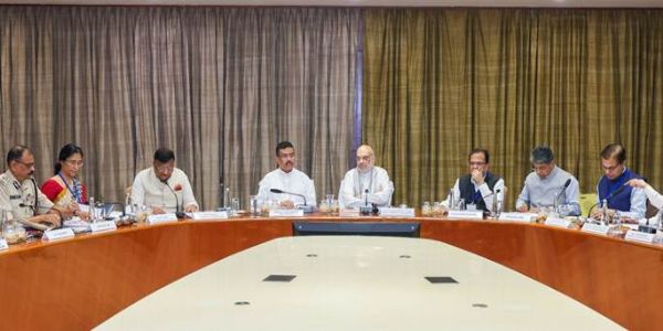 Amit Shah Reviews Law and Order in Kolkata, Directs Stronger Measures for Women's and Internal Security
