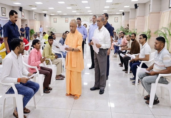 Yogi Adityanath met complainants during Janata Darshan on Monday Yogi Adityanath met complainants during Janata Darshan on Monday
