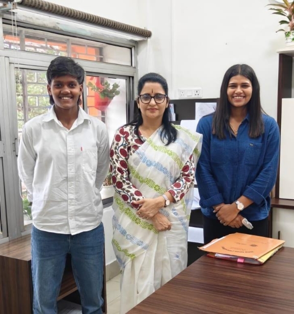 Int’l cricketer Archana Devi and budding sportsperson Nisha Verma met Director General of School Education Monika Rani Int’l cricketer Archana Devi and budding sportsperson Nisha Verma met Director General of School Education Monika Rani