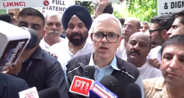 Centre Forced Us To Protest In Delhi For J&K Statehood: Omar Abdullah Centre Forced Us To Protest In Delhi For J&K Statehood: Omar Abdullah