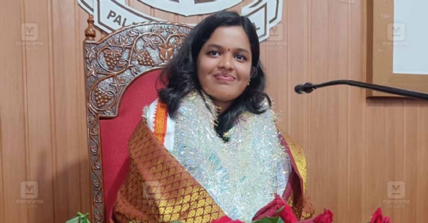 Diya Pulickakandam Diya Pulickakandam