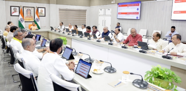 Chief Minister Yogi Adityanath on Tuesday approved a proposal to purchase new electric buses Chief Minister Yogi Adityanath on Tuesday approved a proposal to purchase new electric buses
