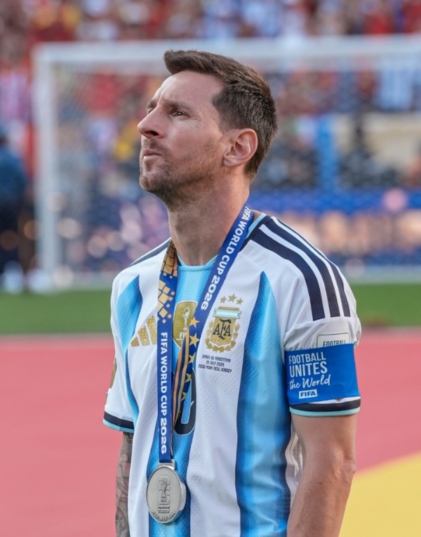 Lionel Messi Lionel Messi