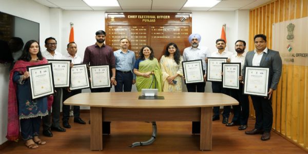 CEO Punjab Anindita Mitra Honours trailblazer EROs for Early Completion of House-to-House Enumeration Phase