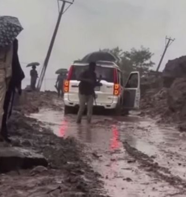 MP Mian Altaf Escapes Unhurt After Landslide Damages Convoy Vehicle on Jammu–Poonch Highway