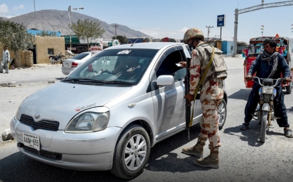 Security forces carried out an extensive search operation during the curfew.( Photo: The Balochistan Post)