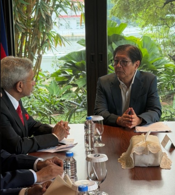 During the meeting with Philippines President Ferdinand R. Marcos Jr. in Manila, emphasis was laid on strengthening the India-Philippines Strategic Partnership. During the meeting with Philippines President Ferdinand R. Marcos Jr. in Manila, emphasis was laid on strengthening the India-Philippines Strategic Partnership.