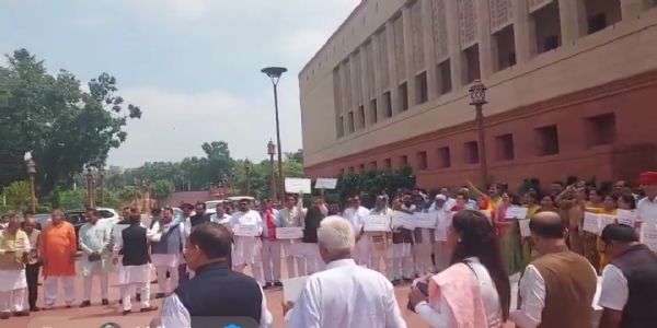 NEET Issue Sparks Parliament Showdown as NDA MPs Stage Protest Against Congress