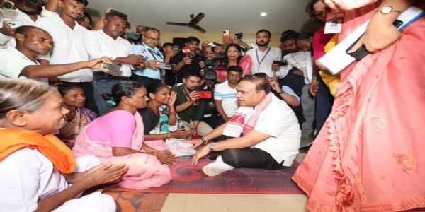 CM Sarma Visits Flood Relief Camp at Numaligarh, Reviews Relief Measures