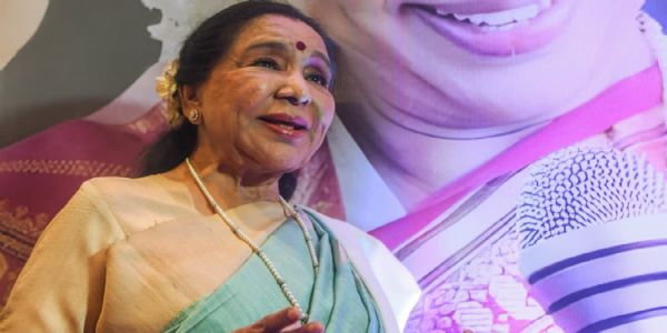 Swarpratibha’s special issue on Asha Bhosle to be released by Usha Mangeshkar on July 27