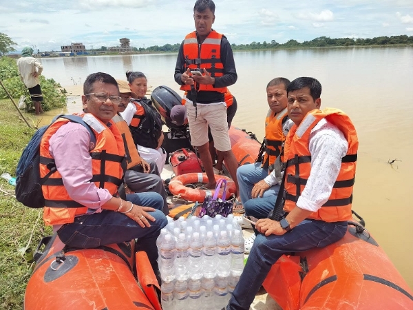 Image of the Assam Flood Relief.