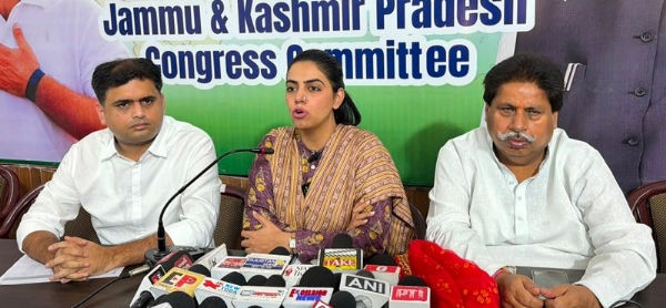 AICC Secy & I/C J&K, Divya Maderna, flanked by Raman Bhalla and Neeraj Kundan addressing a press conference in Jammu