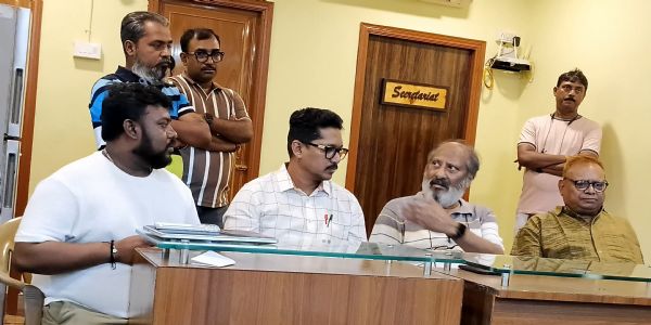 Historic Deshapriya Park Durga Puja Committee Alleges Harassment After Formation of New Government