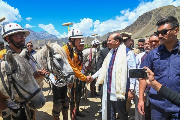 LG Saxena Attends Closing Ceremony Of 6th LG Horse Polo Cup At Drass
