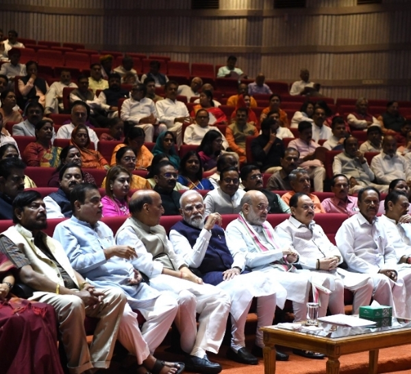 Prime Minister Modi at the NDA meeting