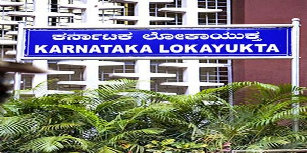 Karnataka Lokayukta traps health department official for accepting ₹20,000 bribe via UPI