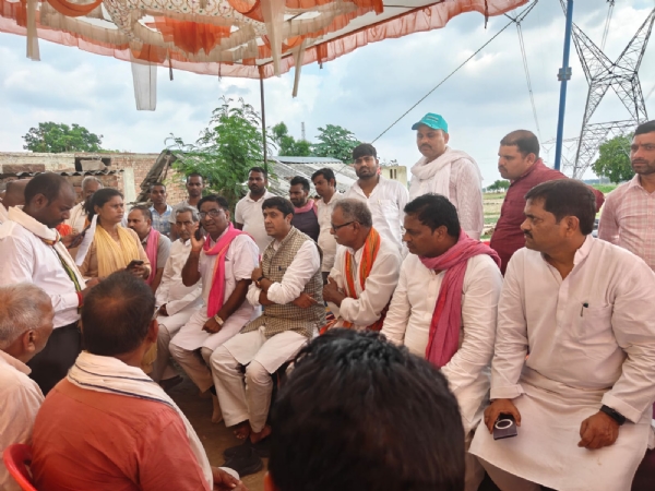 MP Ujjwal Raman Singh met kin of Meja triple murder victims on Friday MP Ujjwal Raman Singh met kin of Meja triple murder victims on Friday
