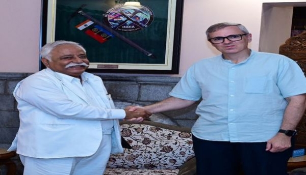Sadhotra calls on CM; discusses organisational affairs, key issues