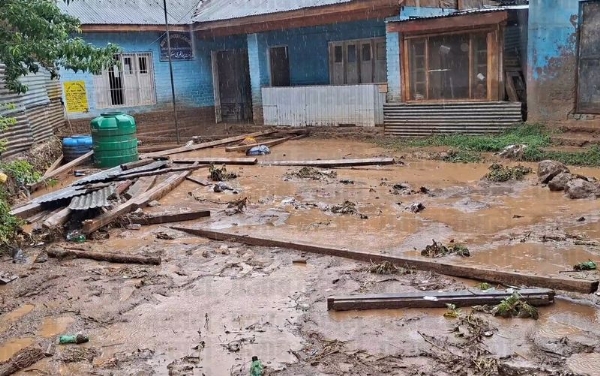 Kashmir Hit By Heavy Rain, Flash Floods; IMD Forecasts More Showers