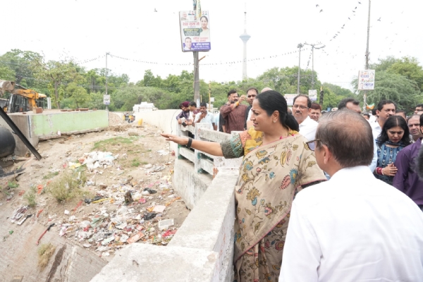 Delhi CM Rekha Gupta