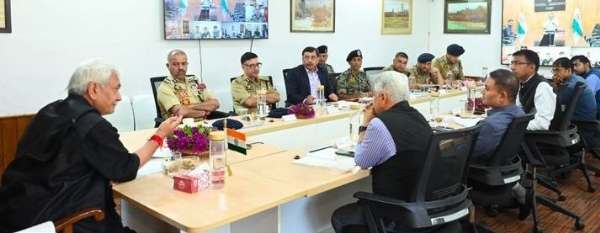 LG Reviews Management Of Shri Amarnath Yatra 2026
