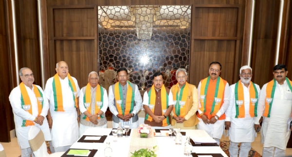 Nitin Nabin held meeting with former state presidents in Lucknow on Sunday