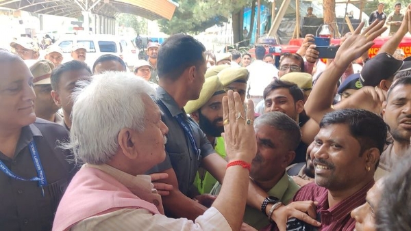 Amarnath Yatra 2026: LG Sinha Takes Stock Of Arrangements At Nunwan Base Camp