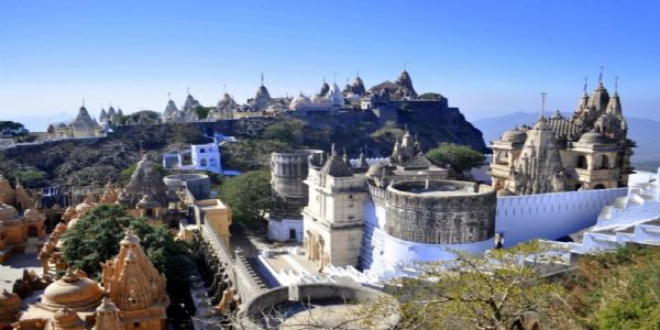 Devotees Gathers for Kanaisor Hill Festival in Jangalmahal, Pilgrims from Four States Participate