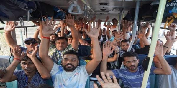 Another batch of pilgrims leave Jammu for Amarnath shrine