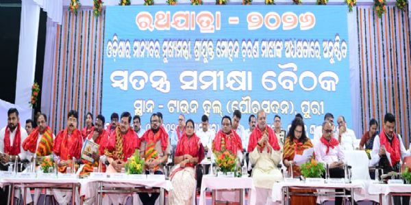 Odisha CM Reviews Rath Yatra Preparations, Stresses Coordination for Smooth Conduct of Festival