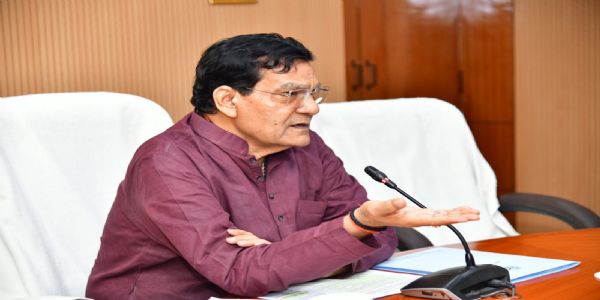 Minister AK Sharma asks municipal corporations to pull up their socks ahead of rainy season