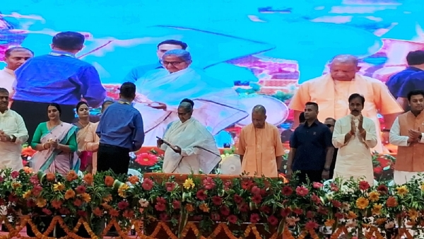 Sandeep Singh addressing gathering at Pt Deendayal Upadhyay Hastkala Sankul, Bada Lalpur Sandeep Singh addressing gathering at Pt Deendayal Upadhyay Hastkala Sankul, Bada Lalpur