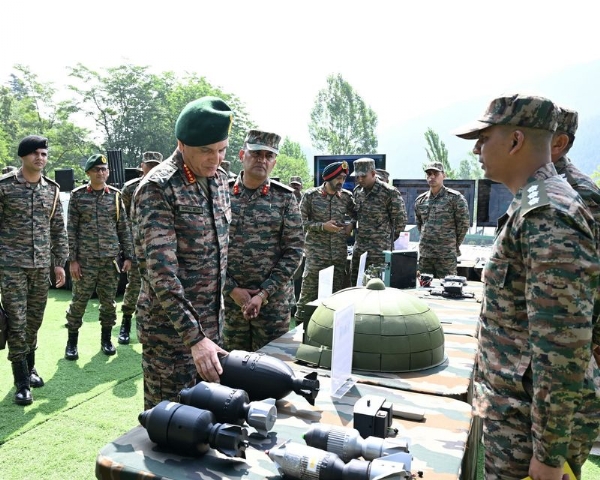 Army Chief General Seth Reviews Security Situation In Kashmir Army Chief General Seth Reviews Security Situation In Kashmir