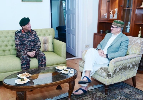 Army Chief General Dhiraj Seth calls on CM Omar Abdullah in Srinagar
