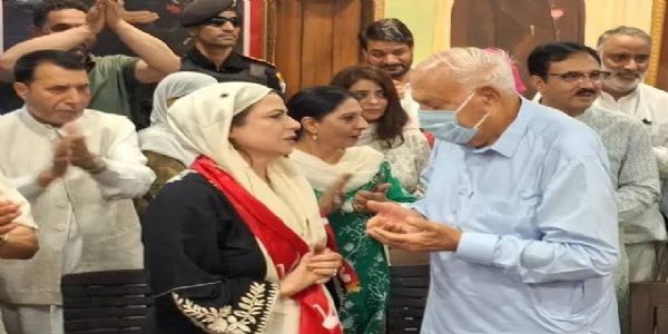 Ex-Chairperson Of Baramulla District Development Council Joins NC