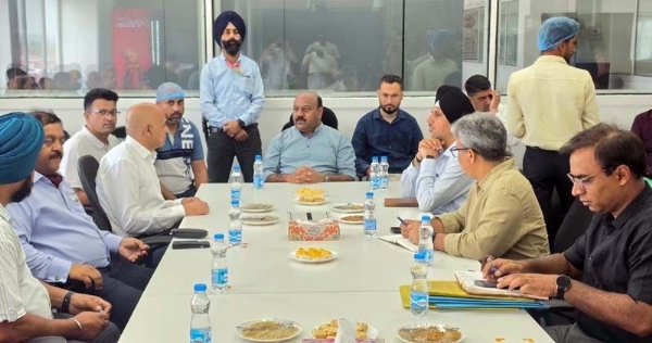 DyCM reviews industrial development, restoration works in Kathua DyCM reviews industrial development, restoration works in Kathua