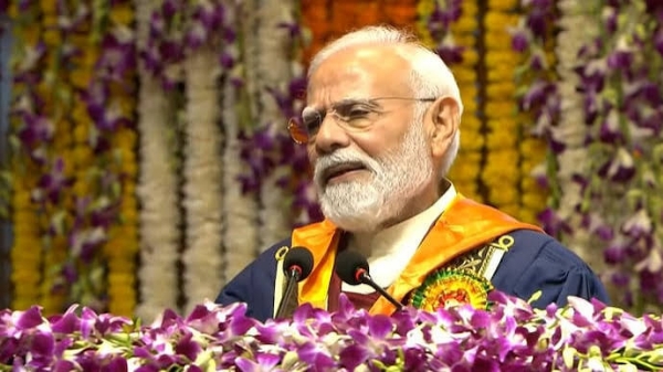 PM Modi addressing IIT Delhi graduates
