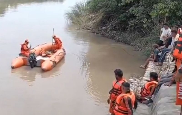 Two Men Feared Drowned In Chenab River, Rescue Operation Underway